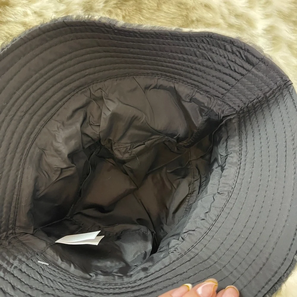Melrose Market Plaid Eyelash Bucket Hat